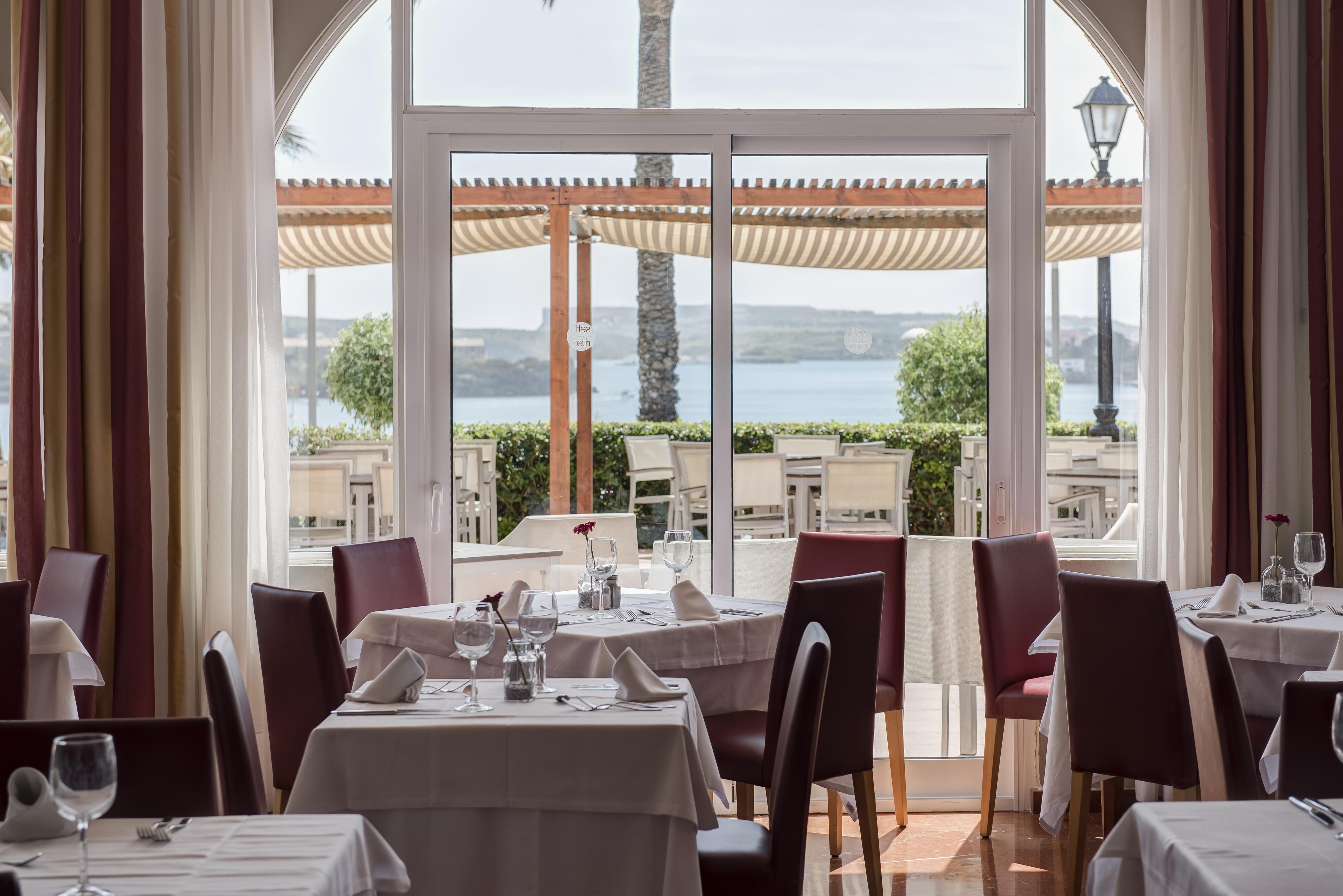 Seth Port Mahon Hotel ภายนอก รูปภาพ