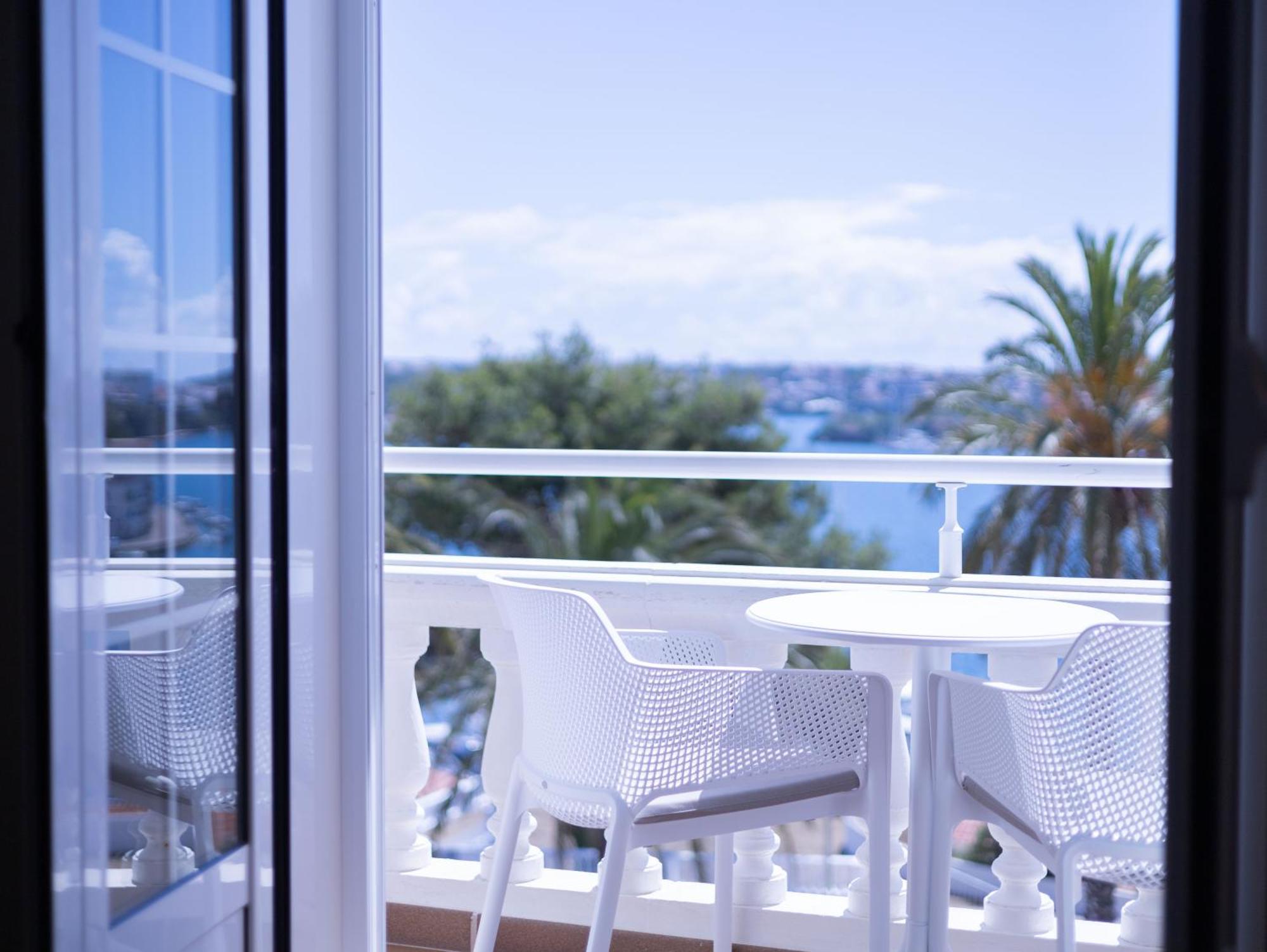Seth Port Mahon Hotel ภายนอก รูปภาพ