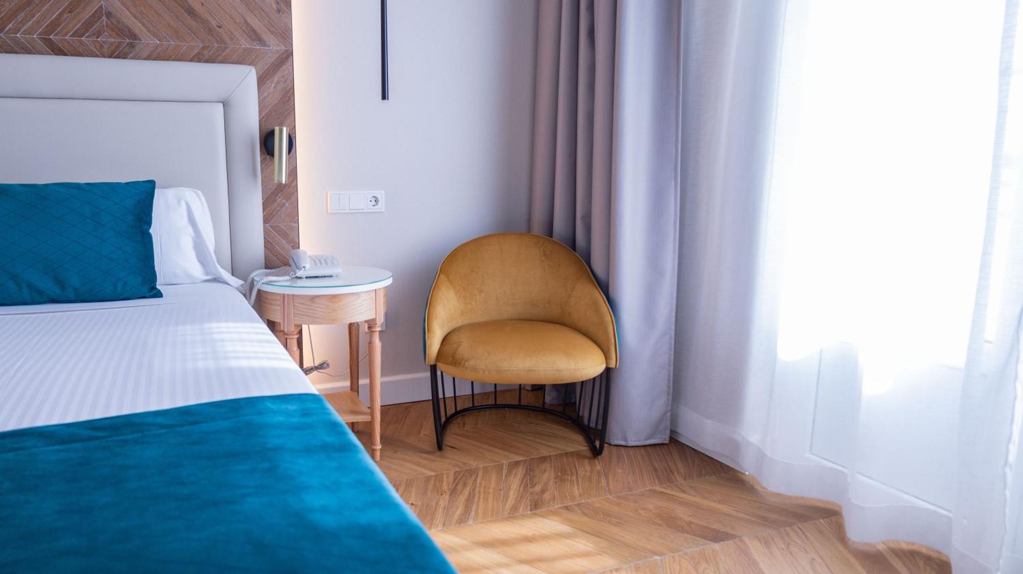 Seth Port Mahon Hotel ภายนอก รูปภาพ